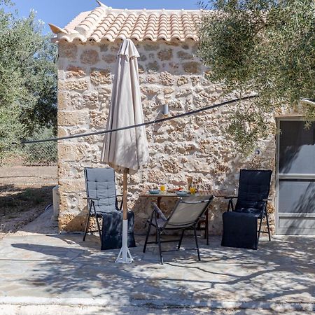 Sonar Deluxe Cottage Plitra Exterior photo